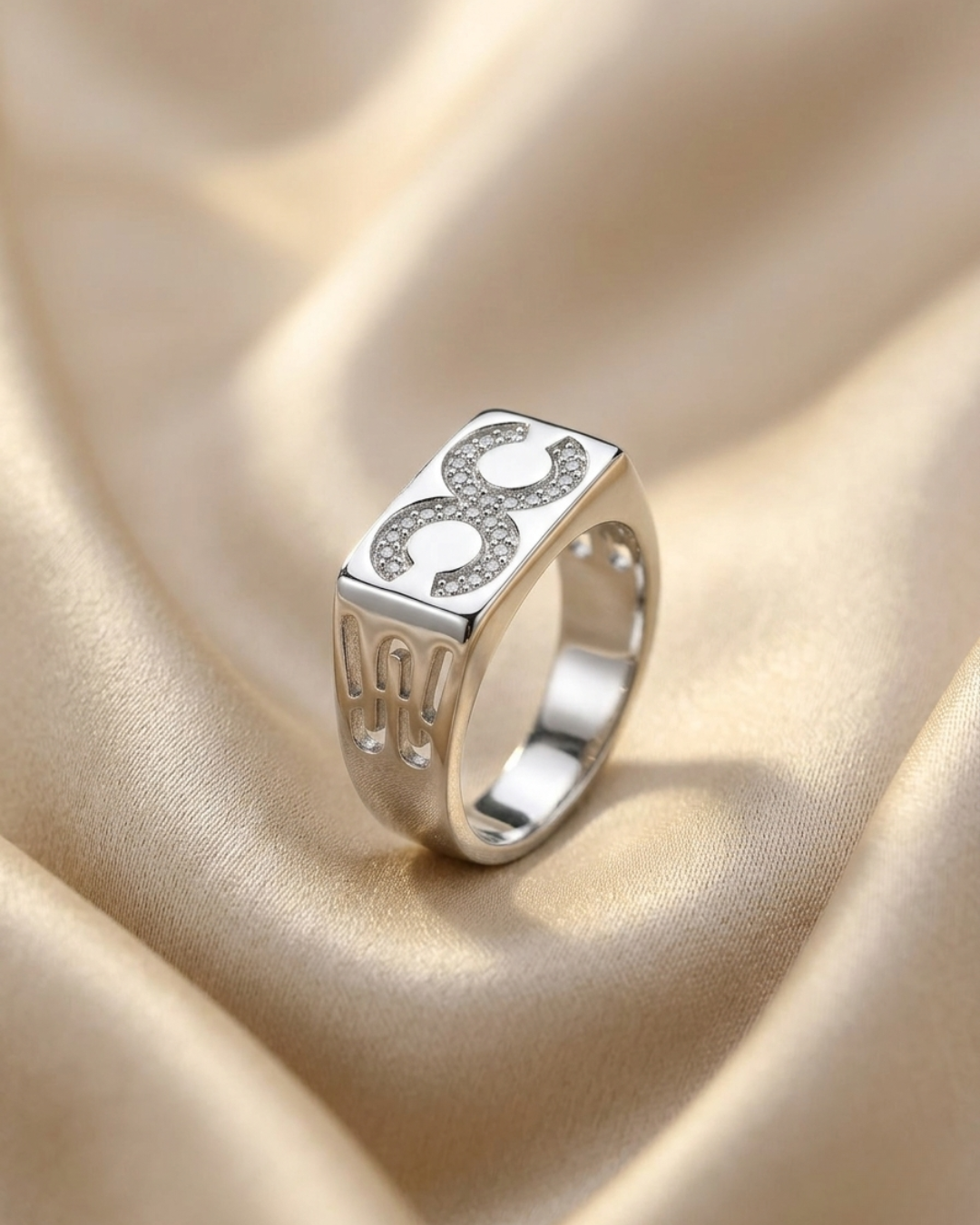 Silver Mens Signet Ring in Pune — Gold Mart Jewellers