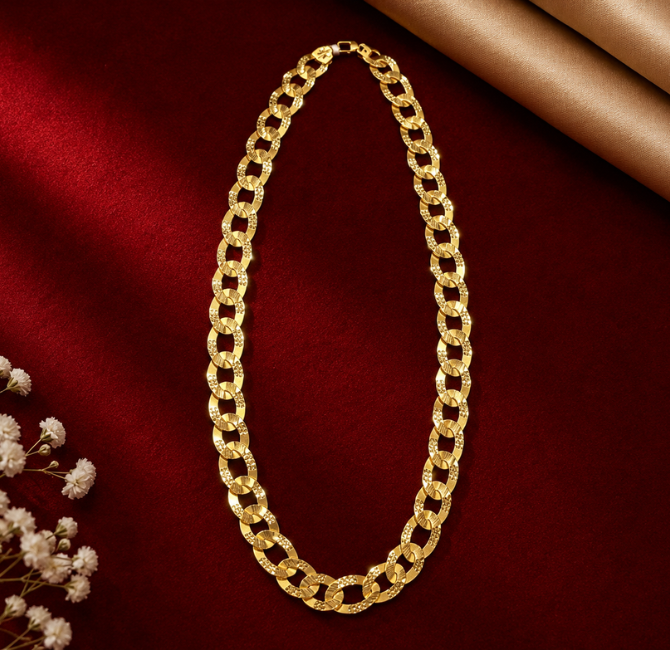Gold chain Pune — 22KT curb chain with bold flat links and diamond-cut texture